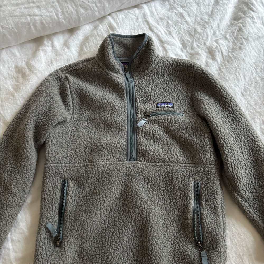Patagonia Light Gray Sherpa Jacket